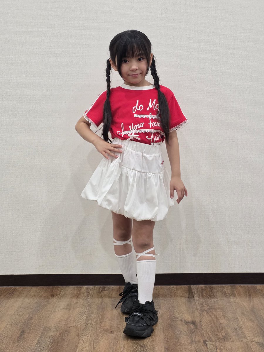 yumechan0222's tweet photo. 🩷Lalankidsアンバサダー🩷
赤×白の組み合わせがとっても可愛いお気に入りコーデ❤️🎀
🌷YUMENA 身長120cm 着用サイズ 120size
ぜひチェックしてください💕✨
#Lalankids #ラランキッズ #Lalankidsアンバサダー #池上ゆめな #ゆめな https://t.co/0ihRXkq7sc
