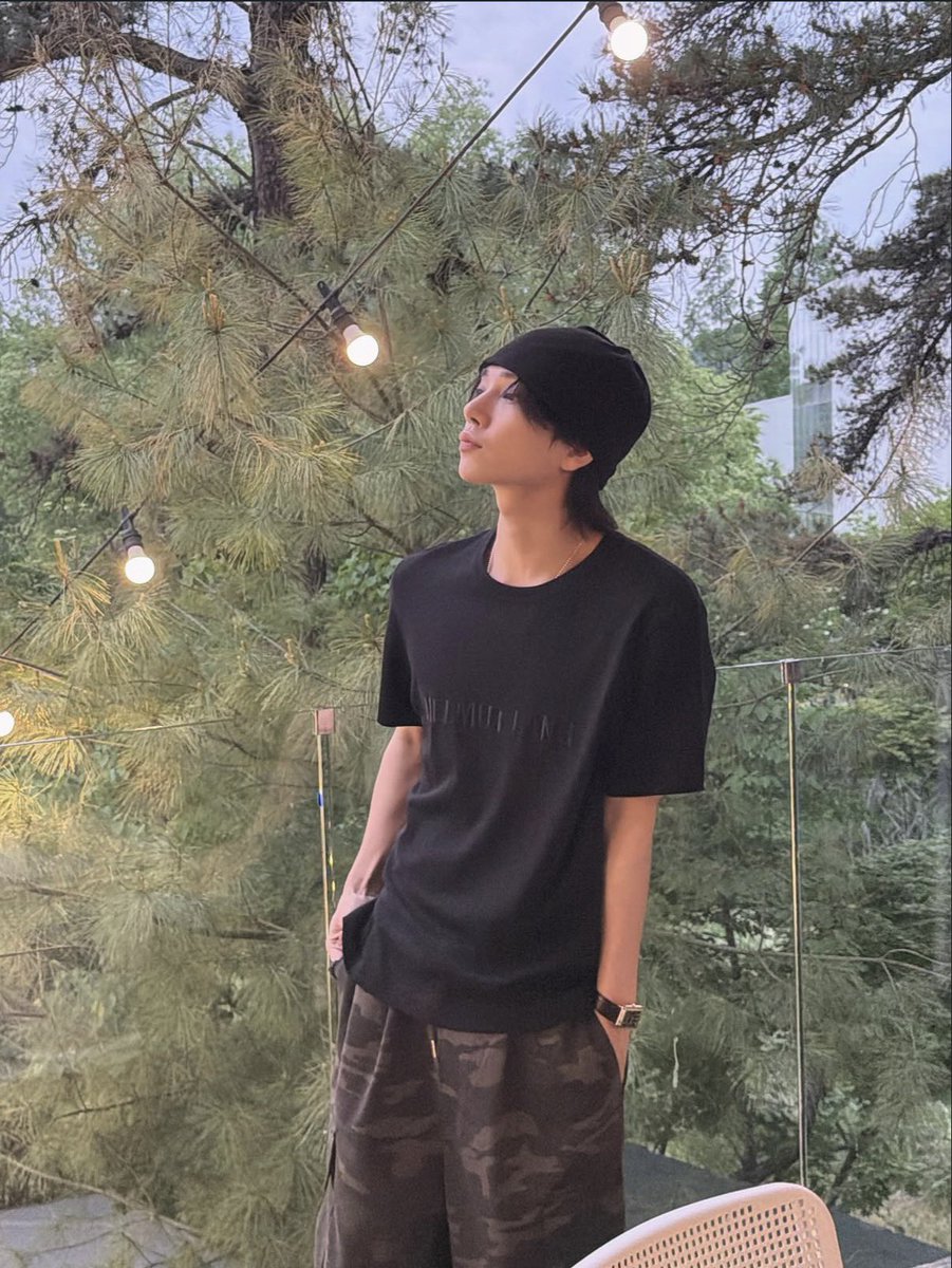 jo0sh95's tweet photo. ほんとほっそいよね服着てたら
むきむきおっぱなのに💪🏻 https://t.co/tlM85c5ZuA