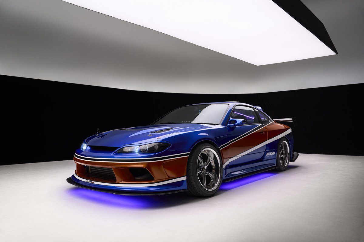 SoLows15's tweet photo. モナリザはネタで作ったカラーリングで
本来はシックな車造りが好き
実際モナリザも黒で作ったら一気にシックになる https://t.co/snh7Ip2AdH