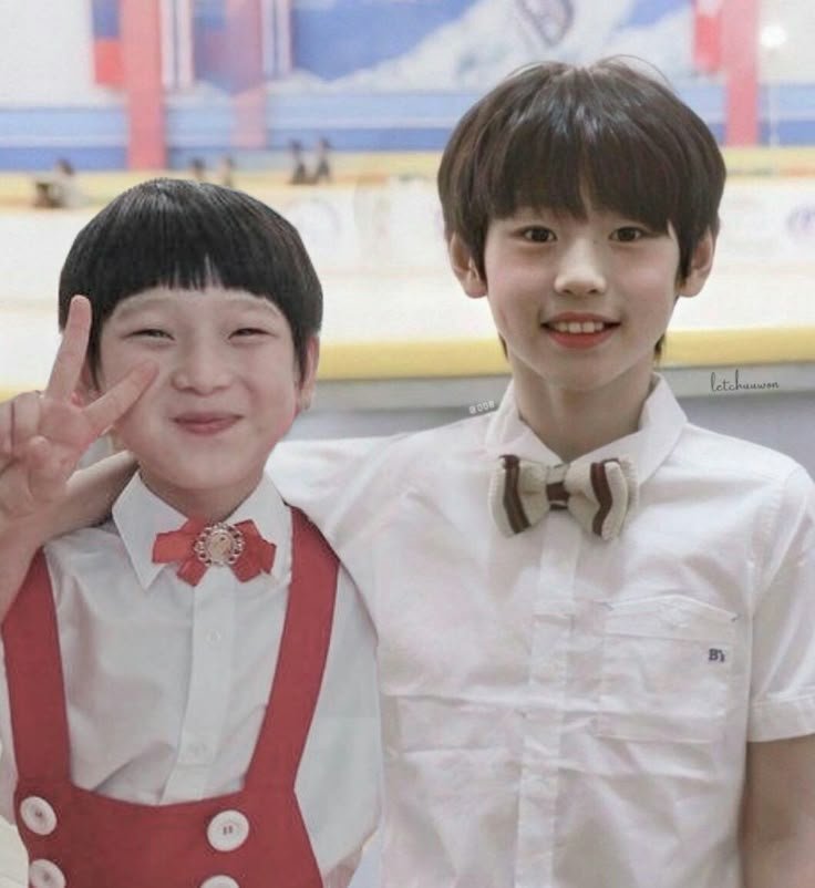 bolubbubu's tweet photo. Sunsun Few tweets au

; Billy dan bika yang nakal (Ft. Jaeyong as Bika Parents) https://t.co/WNn85Gz3ra