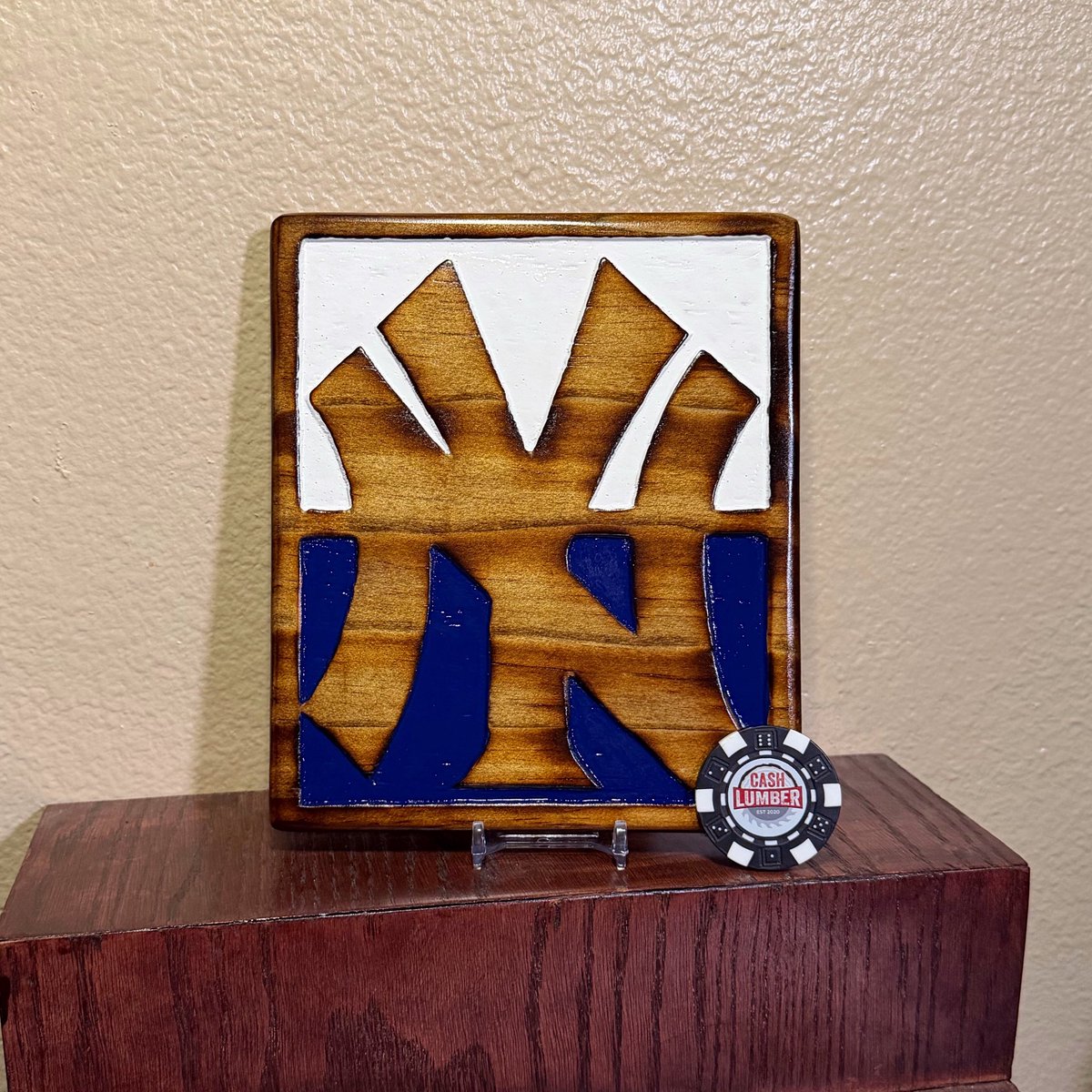1Cash28's tweet photo. Cash Lumber handcrafted wood art. 
Ready to ship. Make an offer. 
Reposts appreciated.
#CashLumber
#TBBReposts https://t.co/i9a5PGWnXM