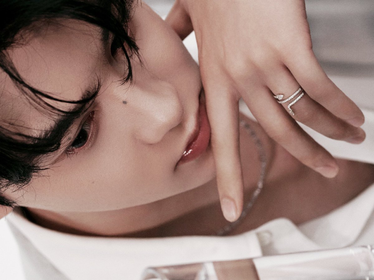 LemonadeINA_'s tweet photo. 26.06.03 ~ 𝐓𝐢𝐚𝐧 𝐗𝐮𝐧𝐢𝐧𝐠 𝐒𝐭𝐮𝐝𝐢𝐨 𝐖𝐞𝐢𝐛𝐨 𝐔𝐩𝐝𝐚𝐭𝐞

 📸 #CuacaCerahHariIni#
Malam agak berkabut, garis-garisnya tidak jelas. Hembusan napas yang samar, suasana yang bergelombang.

🔗https://t.co/ESy17Z4Rqx

XUNING JOURNEY X MIIOW
#XuningxMiiowLive https://t.co/zTO7nTVEzg