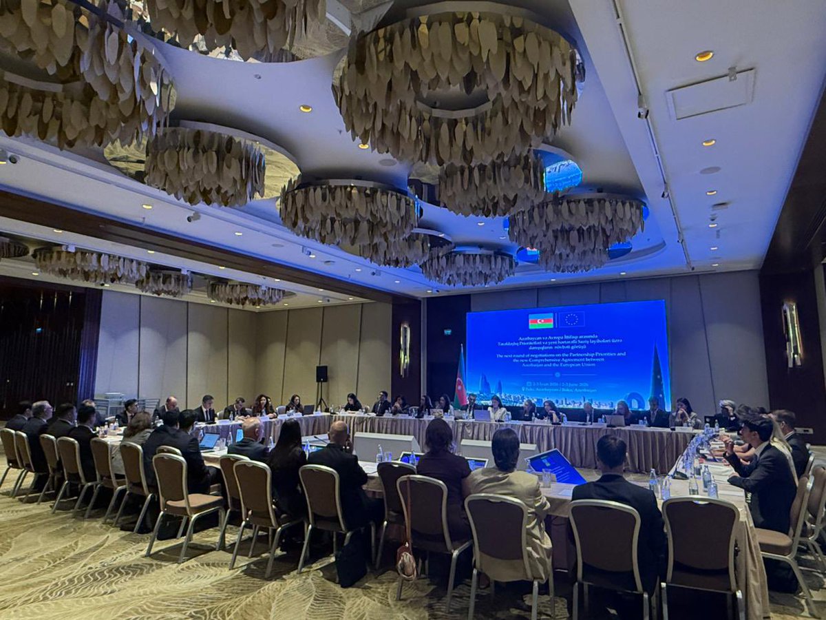 EUinAzerbaijan's tweet photo. Productive 🇪🇺 and 🇦🇿 talks in Baku as we mark 30 years of partnership. Negotiators provisionally concluded the text of Partnership Priorities and officially resumed negotiations on a new bilateral agreement. Our focus is stronger dialogue, connectivity and economic cooperation. https://t.co/h1P5QgizP2