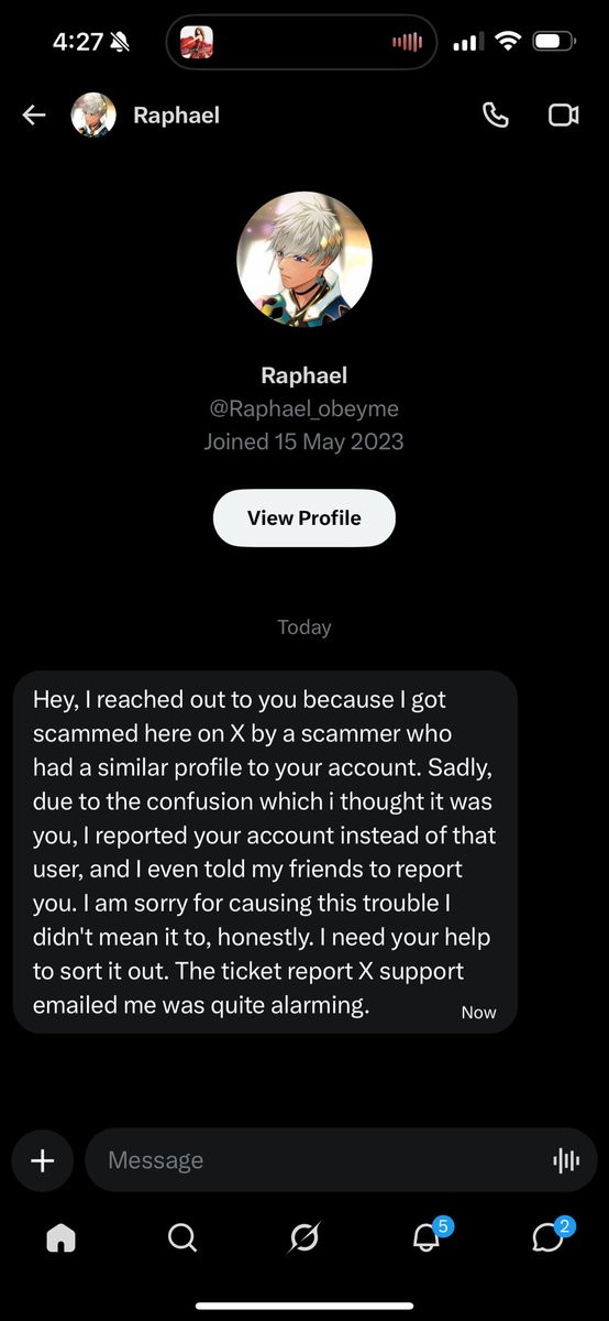rayanaach's tweet photo. Guys reminder that if you get DMs like that it’s a scam and the person for hacked!!!! https://t.co/guhFSySkpU