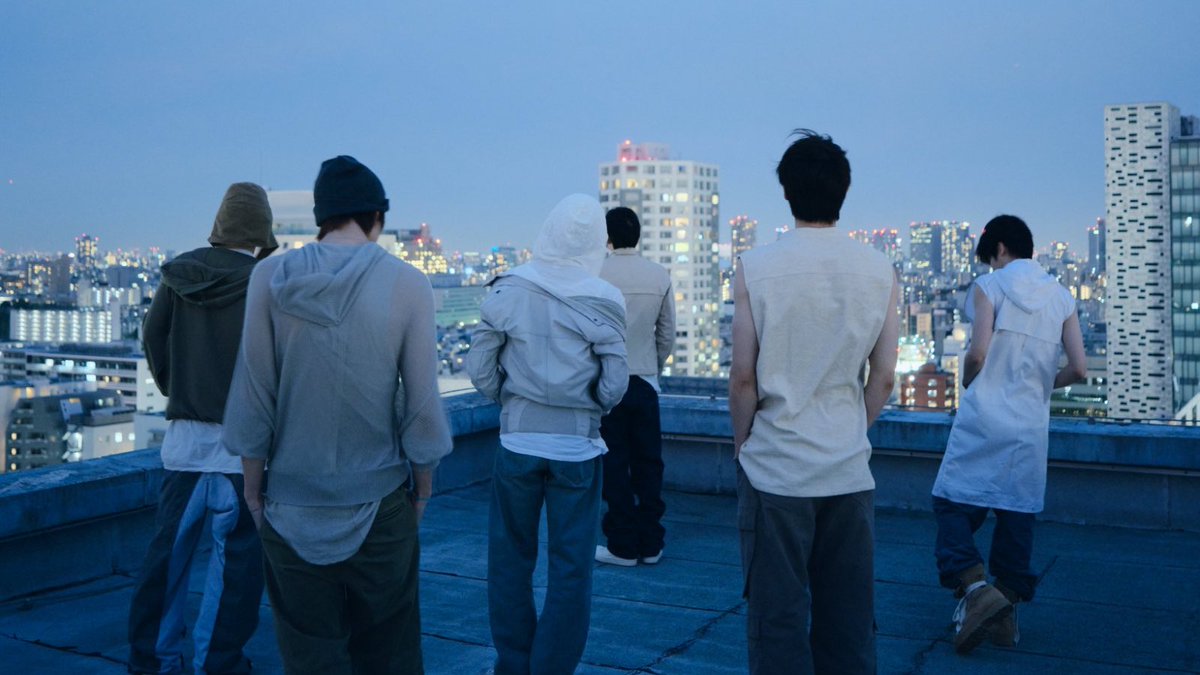aantonle's tweet photo. 'II' Trailer Photo : Rise (2) Realize. https://t.co/hf51fLAAFu