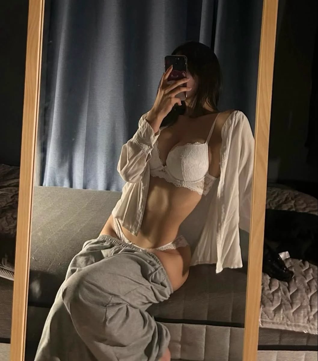 yumi tweet media