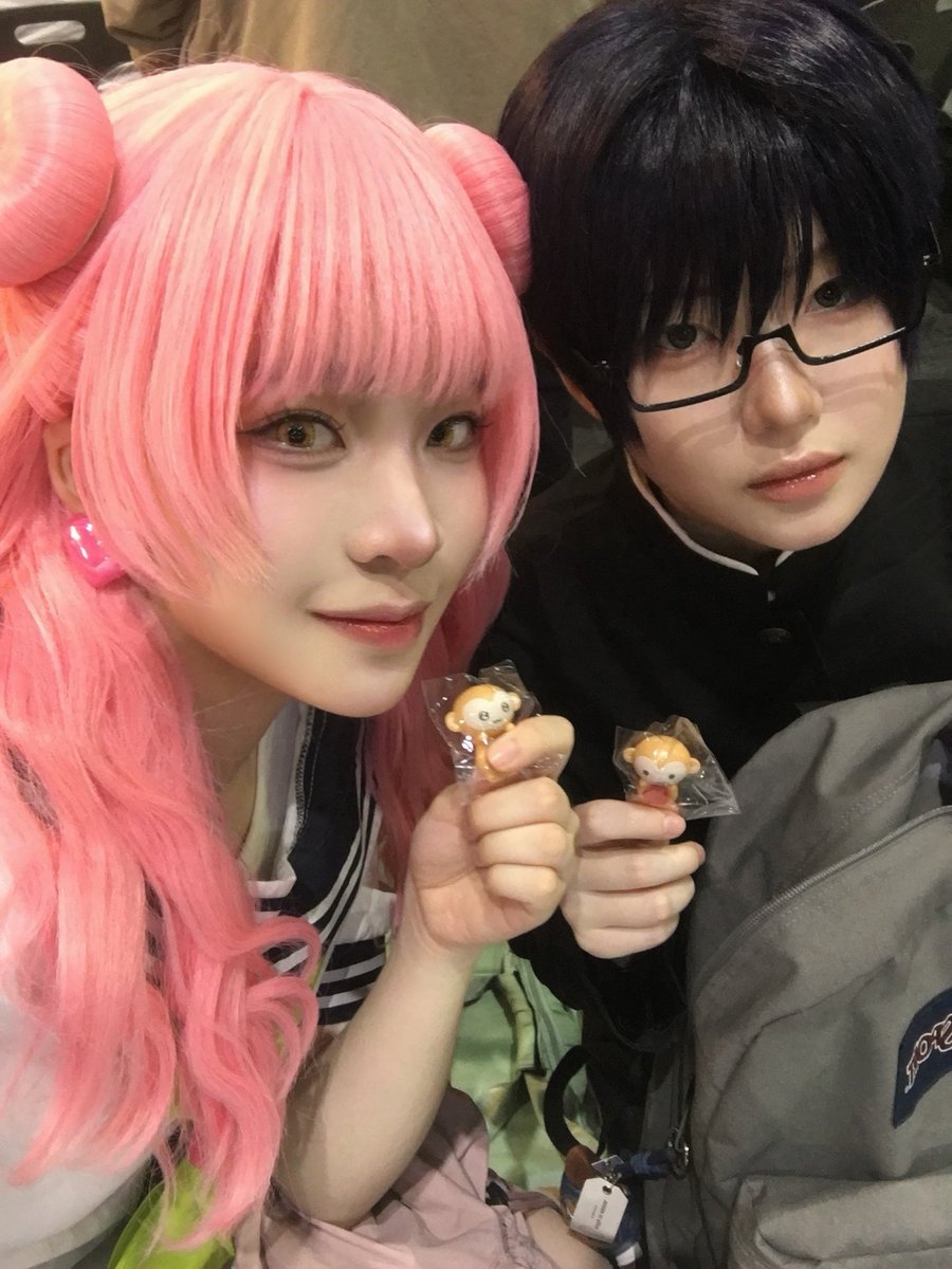 hiiina0's tweet photo. 안광차이 비교하기 https://t.co/TtewQFvS42