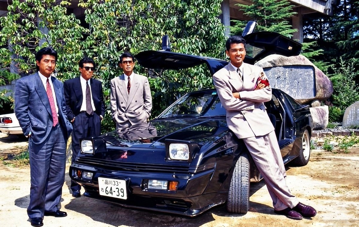 TurboV30's tweet photo. #三菱ってこんなかっこいい車作ってたんだ
#ゴリラ警視庁捜査第８班

ゴリラは、マイナーだったスタリオンの株を上げた作品だと思う。 https://t.co/g0769N09oL