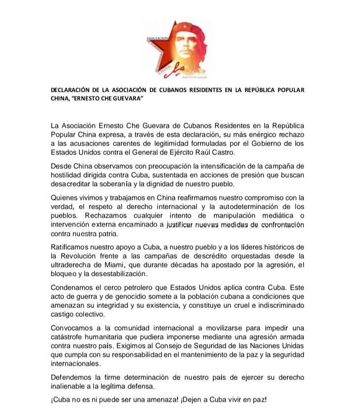 EmbacubaChina's tweet photo. Cubanos residentes en China, reiteran su enérgico rechazo a acusaciones de EE.UU. 🆚 el líder de la Revolución General de Ejército Raúl Castro y denuncian bloqueo petrolero como acto de genocidio contra su pueblo 

#TumbaElBloqueo
#LaPatriaSeDefiende https://t.co/UD9oCN9NgO