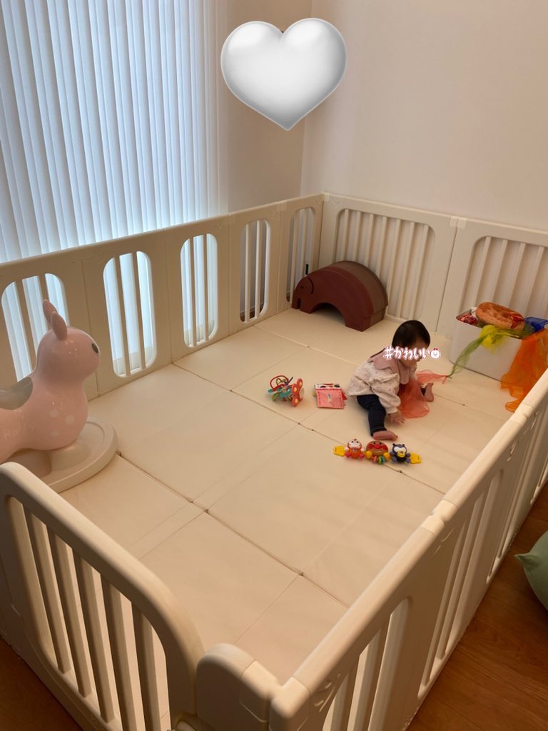 kaishell_'s tweet photo. うちはこのサークルの中にマットも敷いてるよ〜！サークルとマットのセットも売ってる！

🔗ad
https://t.co/wOKFsIQqNw https://t.co/NIgHQIm21U