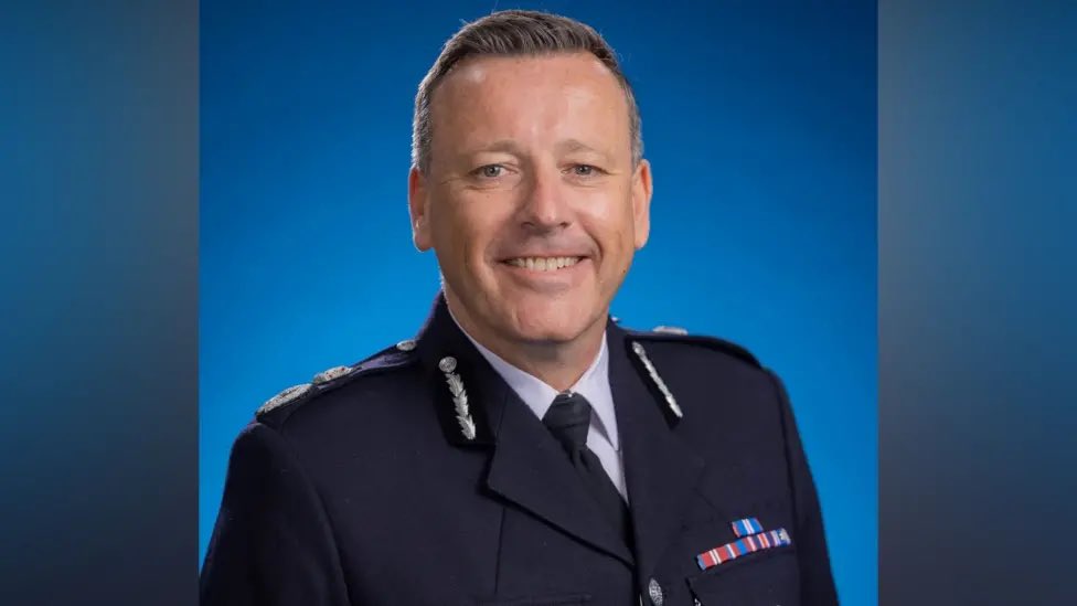 SolihullUpdates's tweet photo. The acting chief of West Midlands Police says there is no "two-tier policing" in the #WestMidlands, in the wake of the murder of student Henry Nowak. https://t.co/l0aZEuapUD https://t.co/p0EwCvC32h