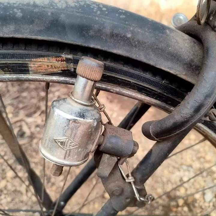 AmazingEyes1122's tweet photo. No one across the country seems to know what this is. https://t.co/rRrB7ebLHa