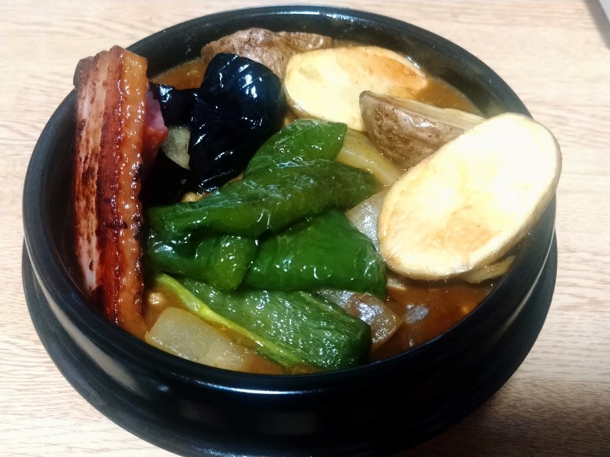 Mina_Chaho's tweet photo. スープカレー https://t.co/0pImWbgsah