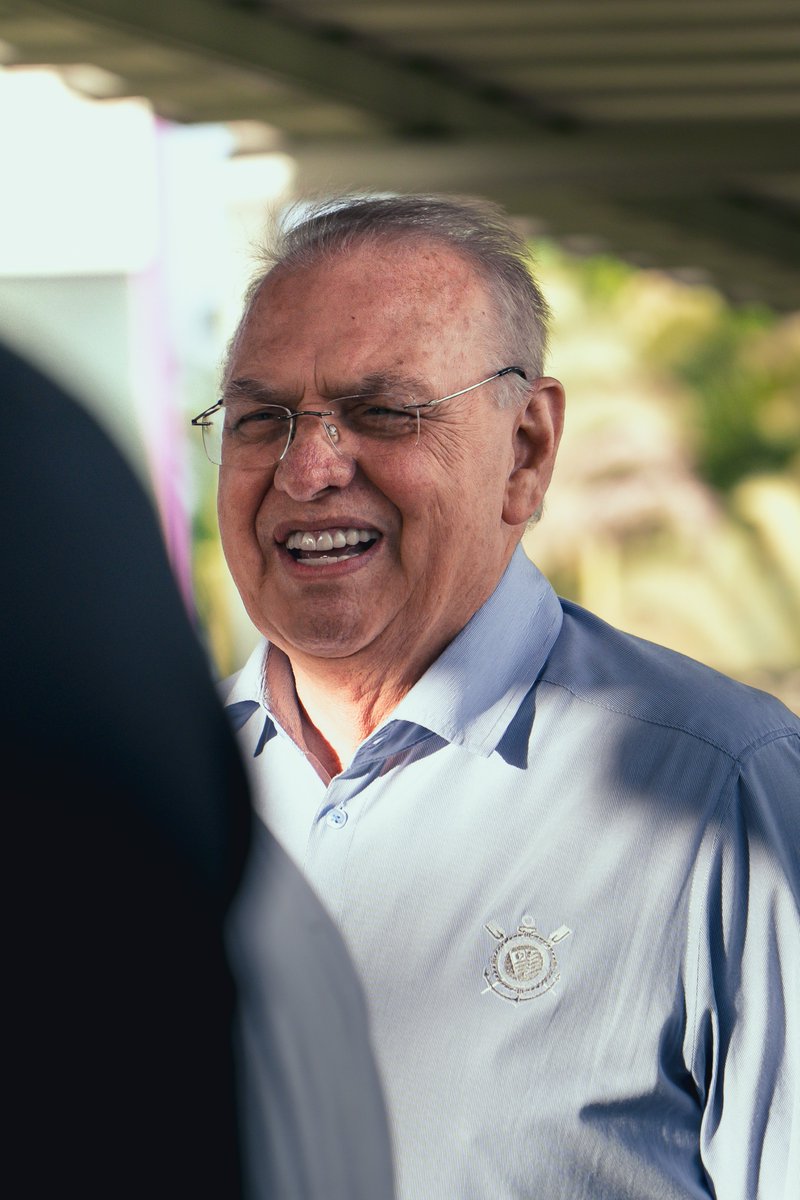 FielNaAlma's tweet photo. 🚨 MAIS UM pedido de impeachment contra Osmar Stabile.

Agora o motivo é a contratação irregular de empresas de segurança.

O clube vive impeachment atrás de impeachment.

O MP precisa acelerar o processo da IJ caso contrário não terá clube para salvar. 

📸Davi Bittencourt https://t.co/kcx89g3Pht