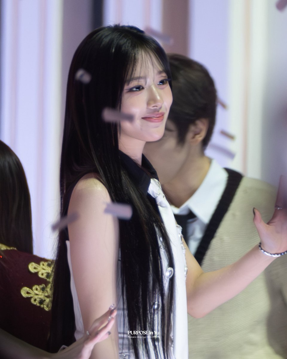 purpose_in_yu's tweet photo. 251220 MMA
#ANYUJIN #안유진 #YUJIN #ユジン
#IVEYUJIN #IVE #아이브 https://t.co/EvAppkGG7R
