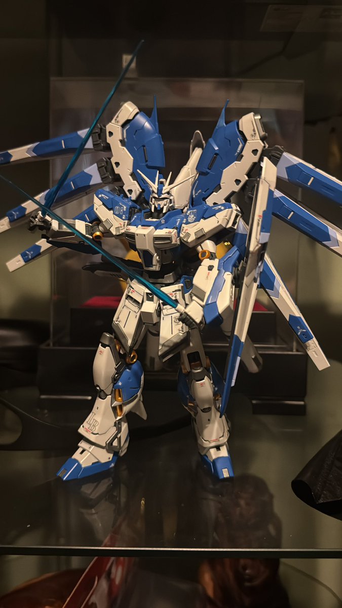 TrollDaMatrix's tweet photo. @nagai8841 I don’t know why but his wings keep falling off https://t.co/R6fef3KASl