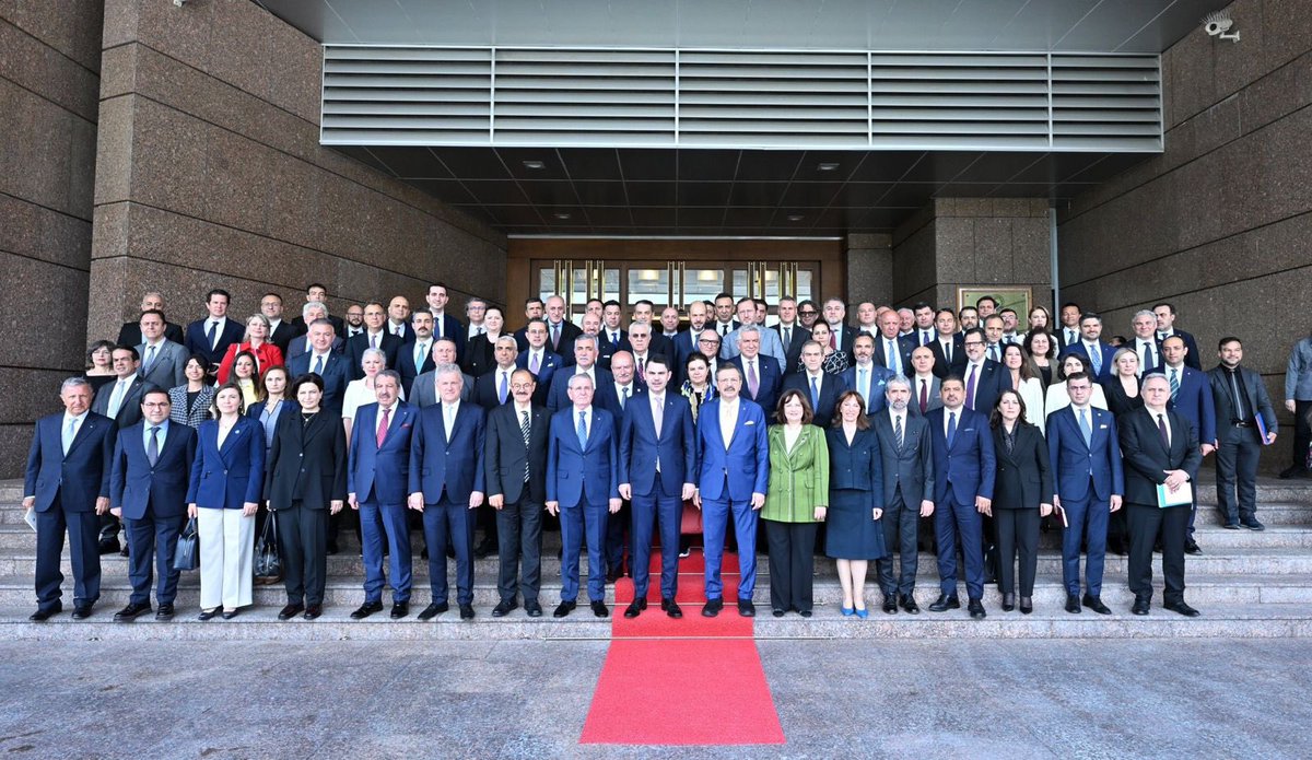 adanasanodasi's tweet photo. TOBB İkiz Kuleler’de, Çevre, Şehircilik ve İklim Değişikliği Bakanımız Murat Kurum’un katılımıyla ve TOBB Başkanımız M. Rifat Hisarcıklıoğlu’nun ev sahipliğinde düzenlenen COP31 Business Forum – İş Dünyası İstişare Toplantısı’na Yönetim Kurulu Başkanımız Sn. Zeki Kıvanç iştirak etti.