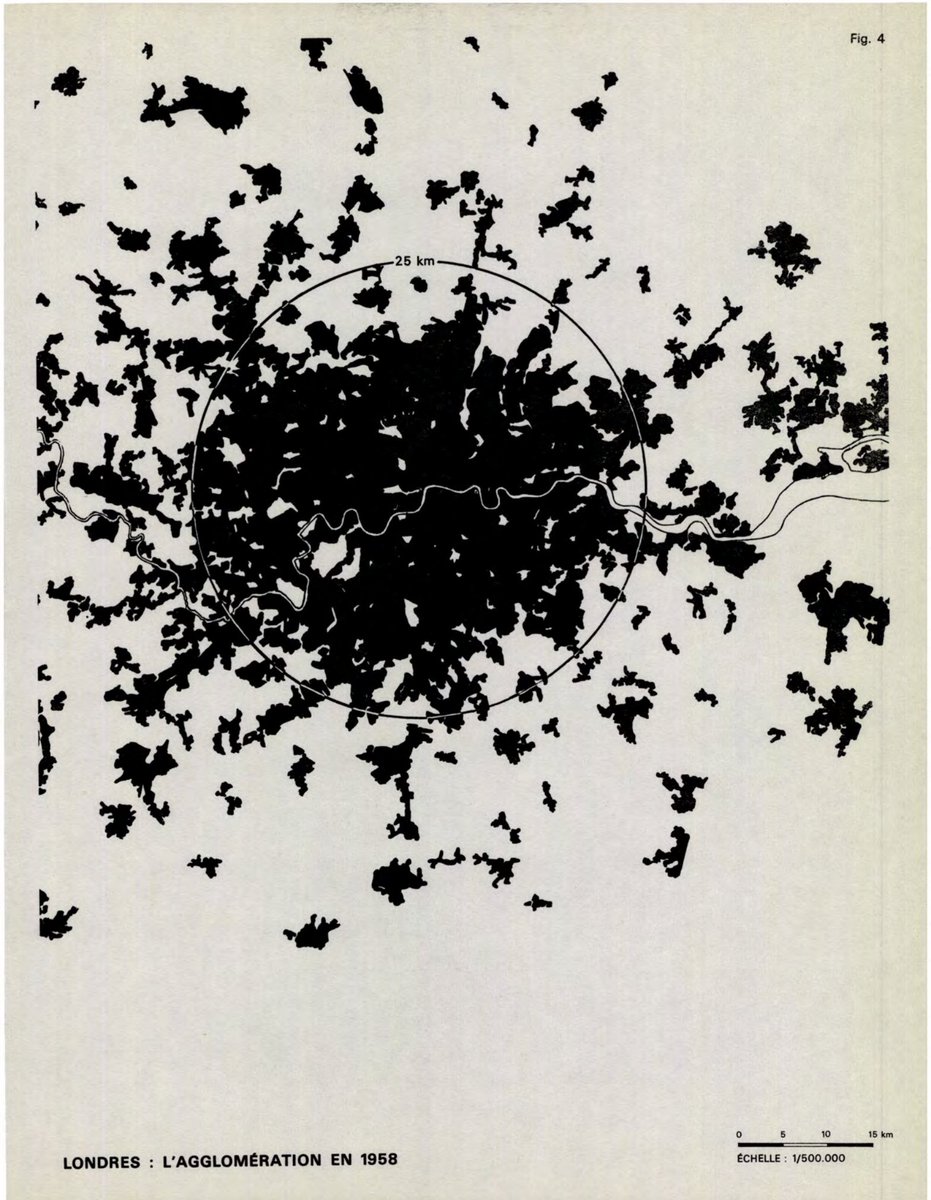 bswud's tweet photo. The metropolitan areas of Paris (1965) and London (1958), to scale, from Paris's 1965 plan. That London shape has hardly grown, but the Paris version is unrecognisable now, and has more than doubled. https://t.co/g3JdS1rVkZ