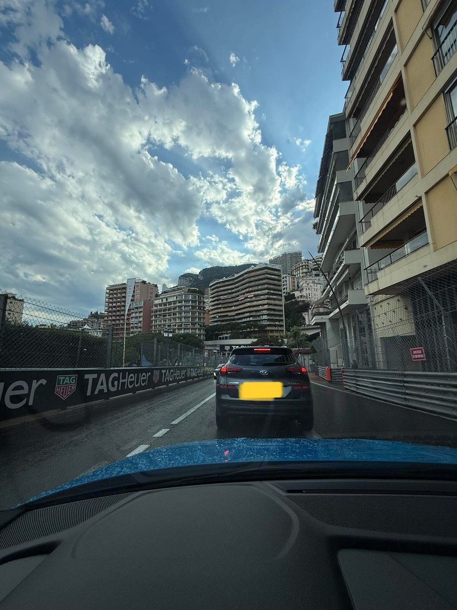 schweizok2's tweet photo. Weitere Impressionen aus dem Fürstentum Monaco 🇲🇨
Fahrt über die Formel 1-Rennstrecke in Monte-Carlo 🤗
Ich wünsche euch allen einen wunderschönen Nachmittag 
weiterhin 🥰 https://t.co/rLZ2t4Siky