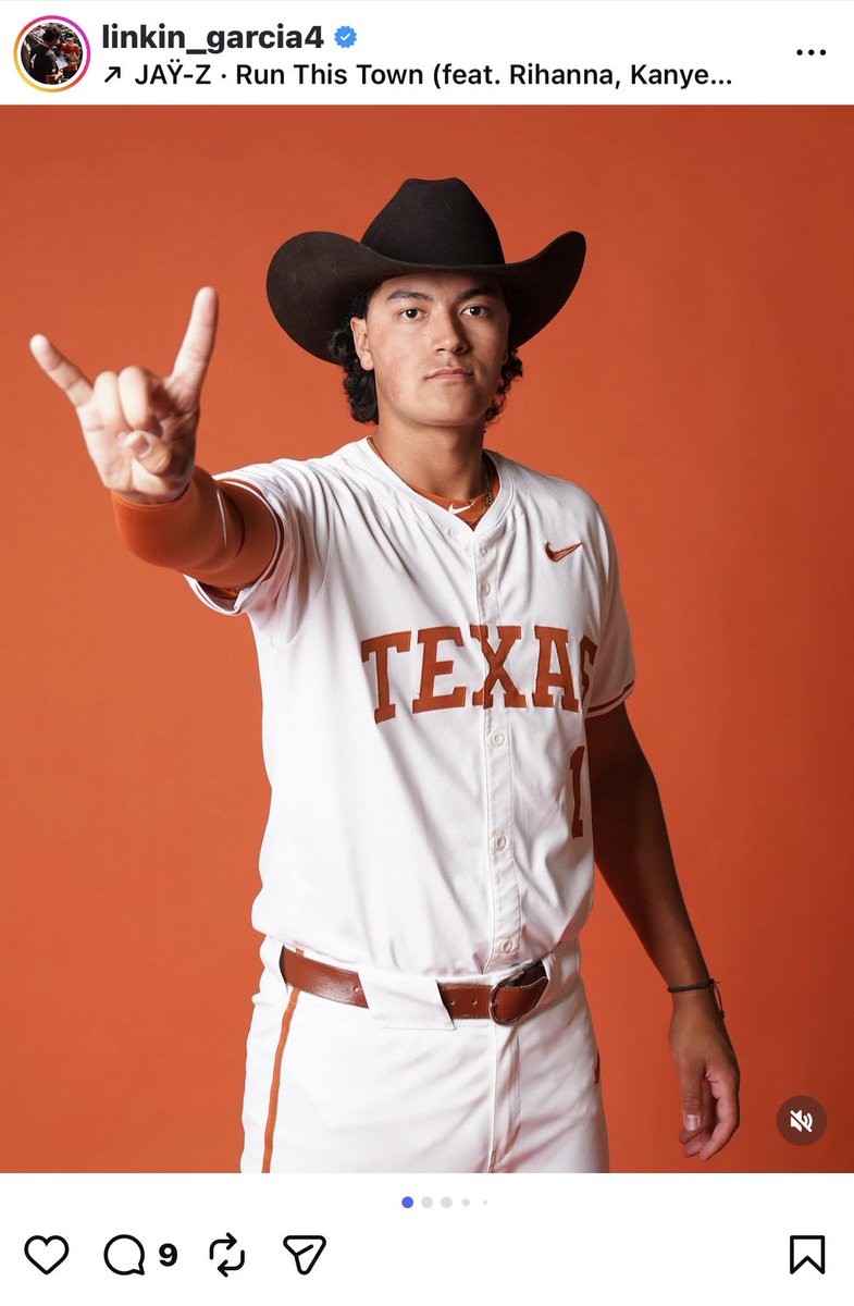 davideckert98's tweet photo. BREAKING: Texas has landed its first transfer commitment from Texas Tech IF Linkin Garcia. Hit .342 as a freshman with a .997 OPS. Only four homers, but projectable power with 6-5 frame https://t.co/kXT9hkIpw5