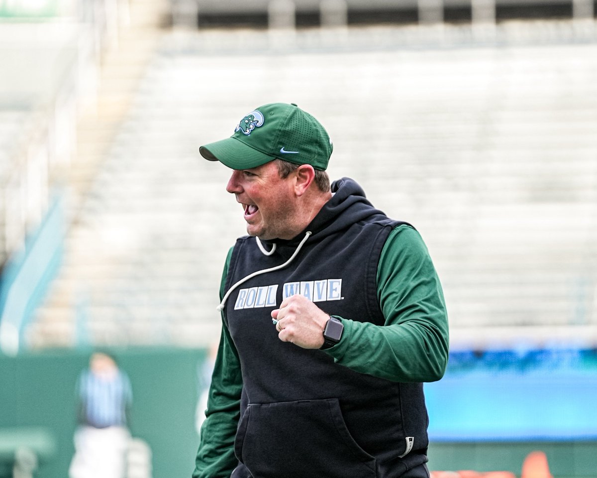 JustinBerger27's tweet photo. Fired up for our call tonight with 50+ leadership donors to the Green Wave Talent Fund. @Coach_Hall7 &amp; @K_Comarda are incredible stewards of @TulaneAthletics resources, and will give an inside look at how Talent Fund donations are being used to elevate @GreenWaveFB.

#ROLLWAVE 🌊 https://t.co/G6LRD35HaA