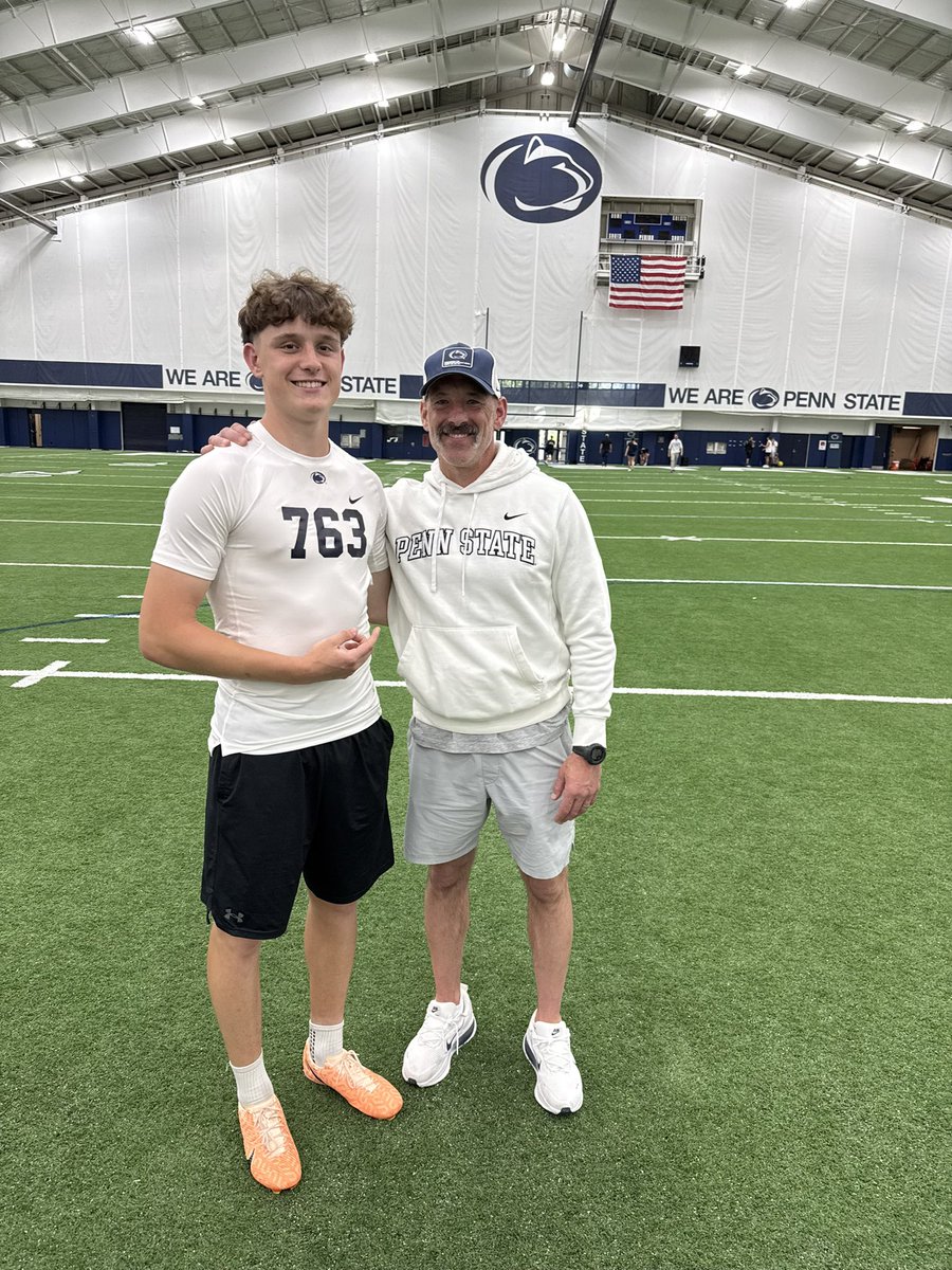 bburt_13's tweet photo. AMAZING day at Penn State! Charted 7/8 (miss from 40 right 🤦‍♂️), won the fg competition with a 54yd right middle kick, tied second in kickoff competition! Thank you for having me out! @CoachLang22 @CoachLustig 
@centralyorkFB https://t.co/8qVtrFBxDH