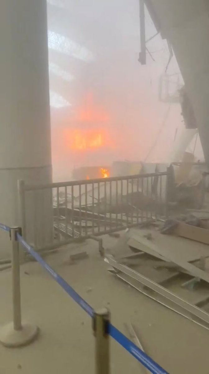 Defence24eng's tweet photo. 🇰🇼 Kuwait reports 63 injured after 🇮🇷 Iranian attack.

Military says it engaged 13 missiles and 17 drones. https://t.co/fWavbwJc5A