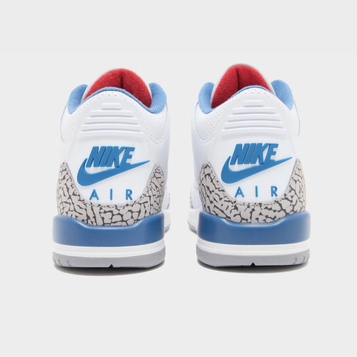 TheToeBox_'s tweet photo. Here’s a FIRST LOOK at the Air Jordan 3 Retro OG GS “True Blue”. 

These will arrive in full family sizing and is set to release on July 18, 2026. Retail is $230 USD / $300 CAD 🐘🔵 https://t.co/K7XT7NENjJ