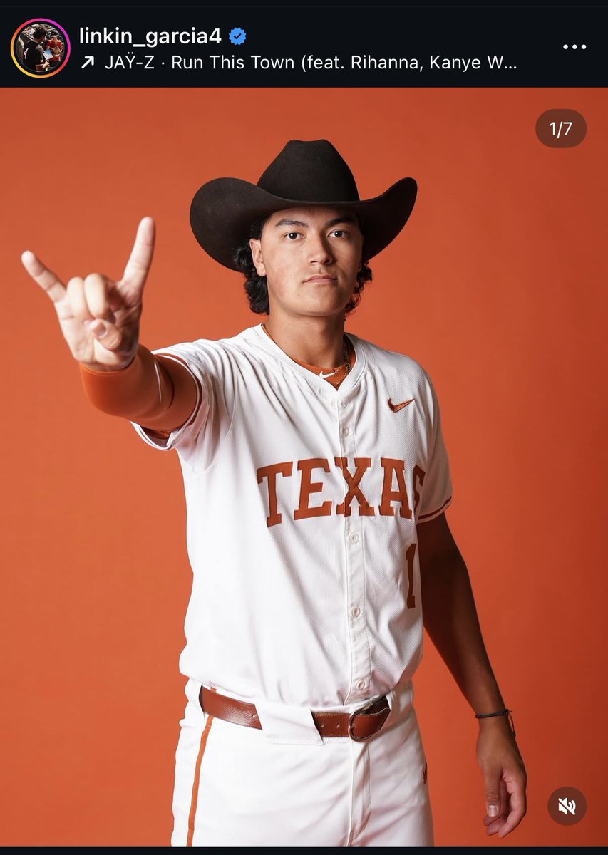 HornSports's tweet photo. First commitment for Texas baseball out of the portal is a big one.

Former Texas Tech INF Linkin Garcia, who hit .338 as a true freshman in Lubbock, will be joining the Longhorns for the 2027 season.

Has experience at 3B and SS. #HookEm https://t.co/67YDw8BfIT