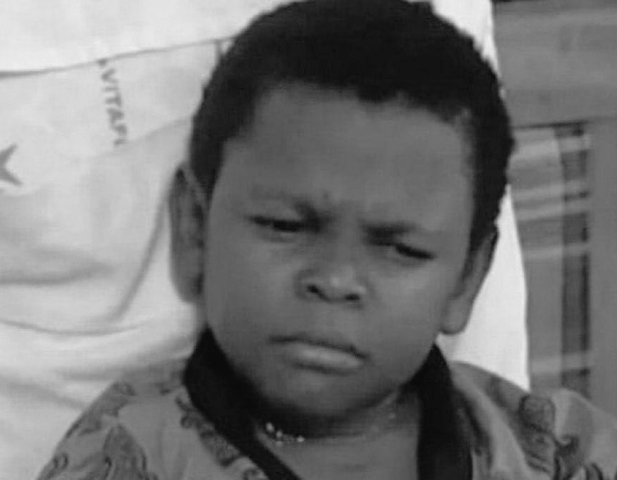 Savheya_Happie's tweet photo. What are characteristics of useless boyfriends/girlfriends? https://t.co/jaHkytQHqD