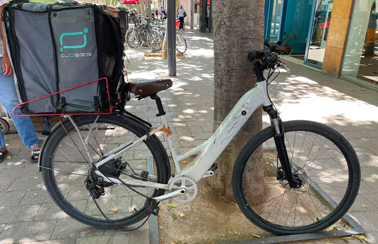 PLVNG's tweet photo. 🚔 Recuperada una bicicleta elèctrica sostreta valorada en més de 900 €.
👮‍♂️ La col·laboració ciutadana i la ràpida actuació de les patrulles ha permès localitzar i detenir el presumpte autor.
🚲 Bicicleta recuperada i diligències instruïdes. https://t.co/LvujdrfopZ