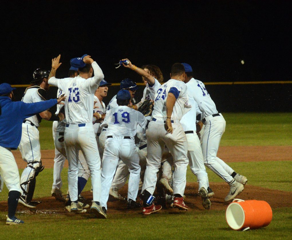 coachdoorey's tweet photo. @IndyBallDugout @eblsurge @eblbaseball The Saranac Lake Surge year by year (record/manager) 
2025: 7-24/Peter Han
2024: 10-23/Derrick Pyles
2023: 13-12/Todd Everleth
2022: 18-19/@JakeManyinBB 
2021: 27-20/@JakeManyinBB &amp; @coachdoorey 
2019: 16-19/Ken Matsuzaka https://t.co/8cSgFQZv8f