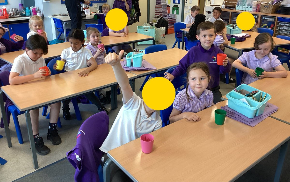 Year2Springwell's tweet photo. Thank you so much to Ben from @activesefton for our healthy habits and smoothie making workshop yesterday afternoon. We loved learning about how to look after our bodies and then trying a tasty, healthy smoothie 🍓🫐 https://t.co/HpkPN8oTz3