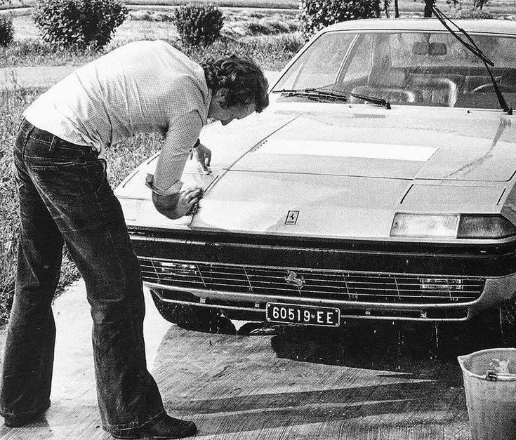 GordonMercedes9's tweet photo. @Ivycottagebaker @Superstar_Cars @Rockstarscars @nottco @RubnIsRacing @Von_Lala_land @EightMike @MauroBeltramo @jim_knipe #WashWednesday ? https://t.co/vQ5kfjBvOd