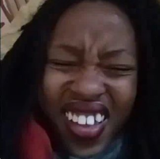 2FourMax's tweet photo. "Customer kwani umeingiza wapi..."😂💔 https://t.co/sVEbpuoC4z