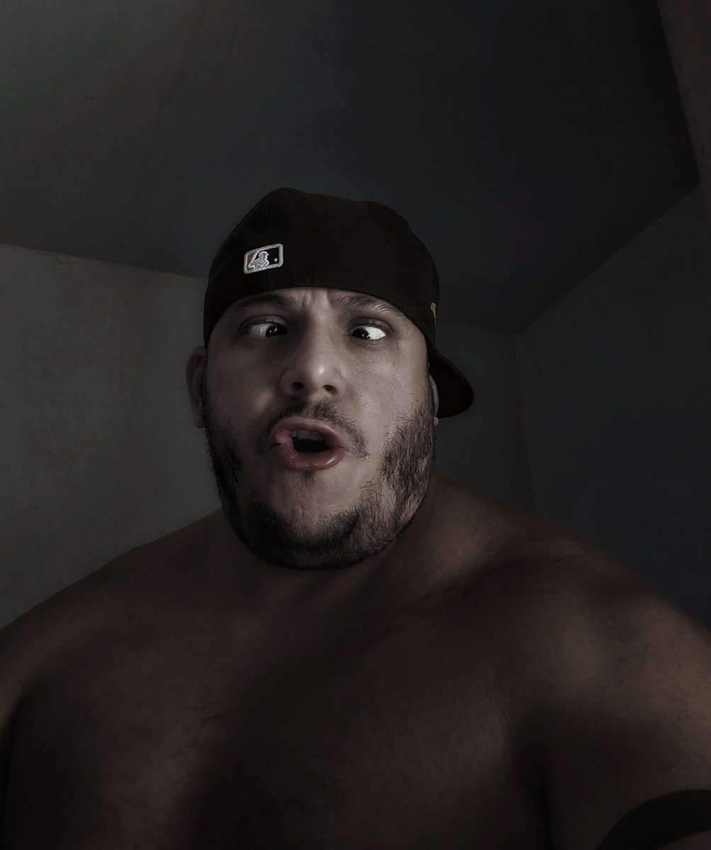 WHXRISHER's tweet photo. La reacción más normal del influencer himbo cuando escucho que su suscriptor más joven tiene X años de edad 
(El y su concha está vez ganaron)

🩷𝐥𝐢𝐤𝐞 𝐲 𝐑𝐓 𝐩𝐚𝐫𝐚 𝐦��𝐬 𝐩𝐨𝐬𝐭~🩷 https://t.co/ZvPneue0a5