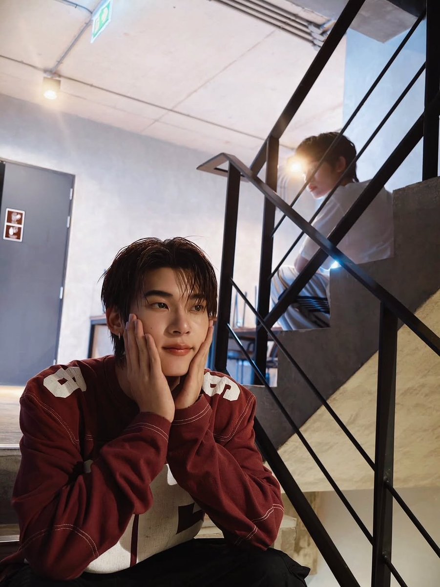Sssandjii's tweet photo. หน้าชัดหลังเธอมากกกกกกกก   🫪 https://t.co/3oR5HmOAtt