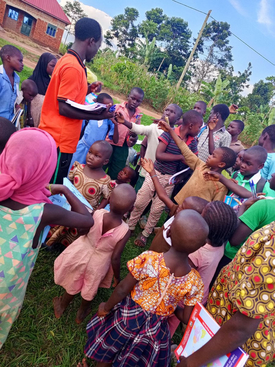 Maliki_Children's tweet photo. We sincerely appreciate the Bitcoin community for its generous support in providing scholastic materials such as books,pens, and other learning resources. Your kindness and commitment to education are making a meaningful difference in the lives of children by helping them access https://t.co/3uhOGjjRD2