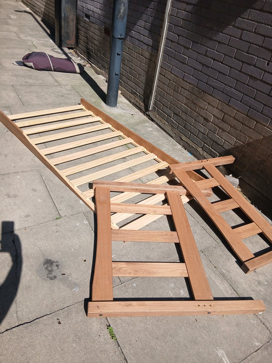 KwikSweep's tweet photo. How do we seriously reduce flytipping in our communities???? https://t.co/PSY1SN5Nv9