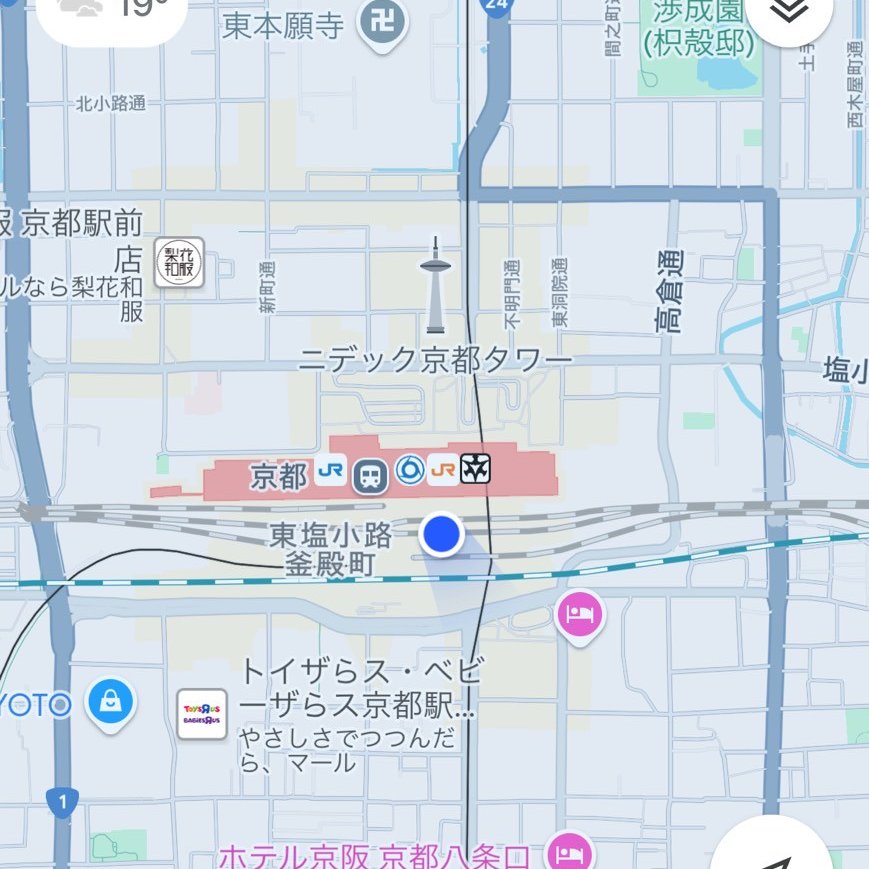 raihon17's tweet photo. 終電で帰るか残るか… https://t.co/n5R8TFDa91