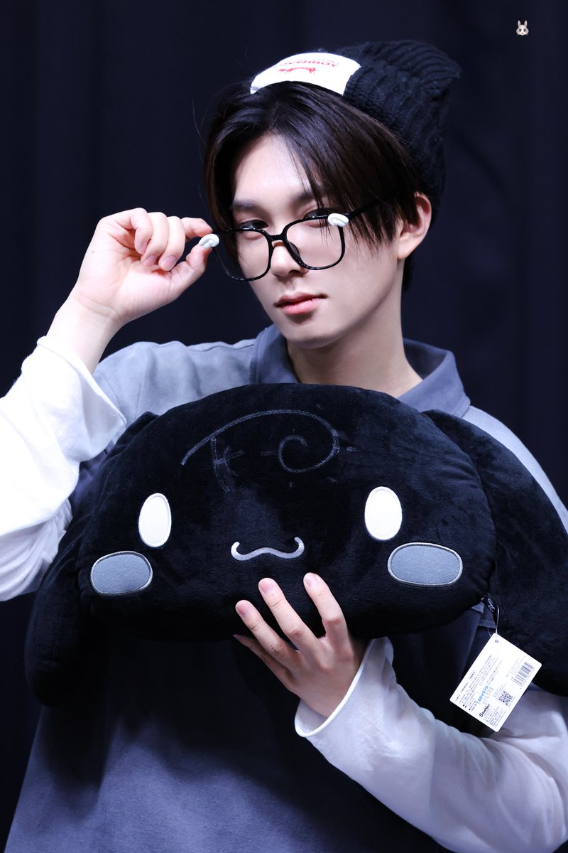 ctmhttt's tweet photo. 260603 
🖤🤍

#P1Harmony #피원하모니 #P1H #테오 #THEO https://t.co/7sIgyM6kC1