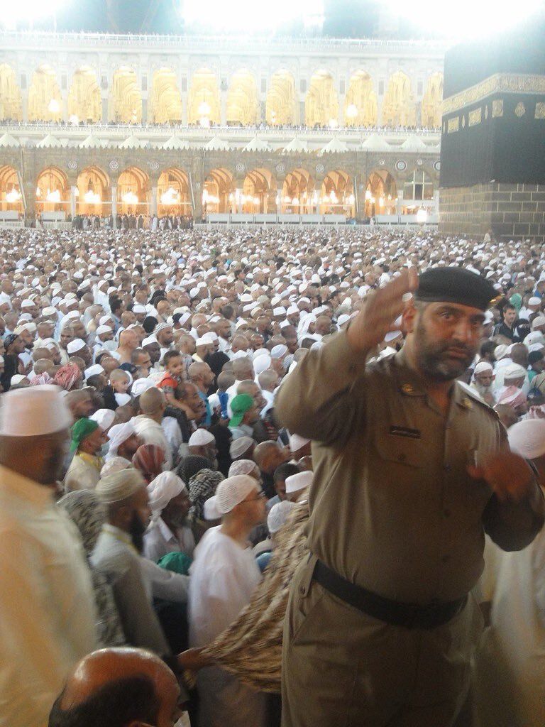 IslamicInfoOff's tweet photo. Masjid al-Haram (The Grand Mosque), Dhul Hijjah 1432 AH / November–December 2011. https://t.co/wpQCH9eS6R