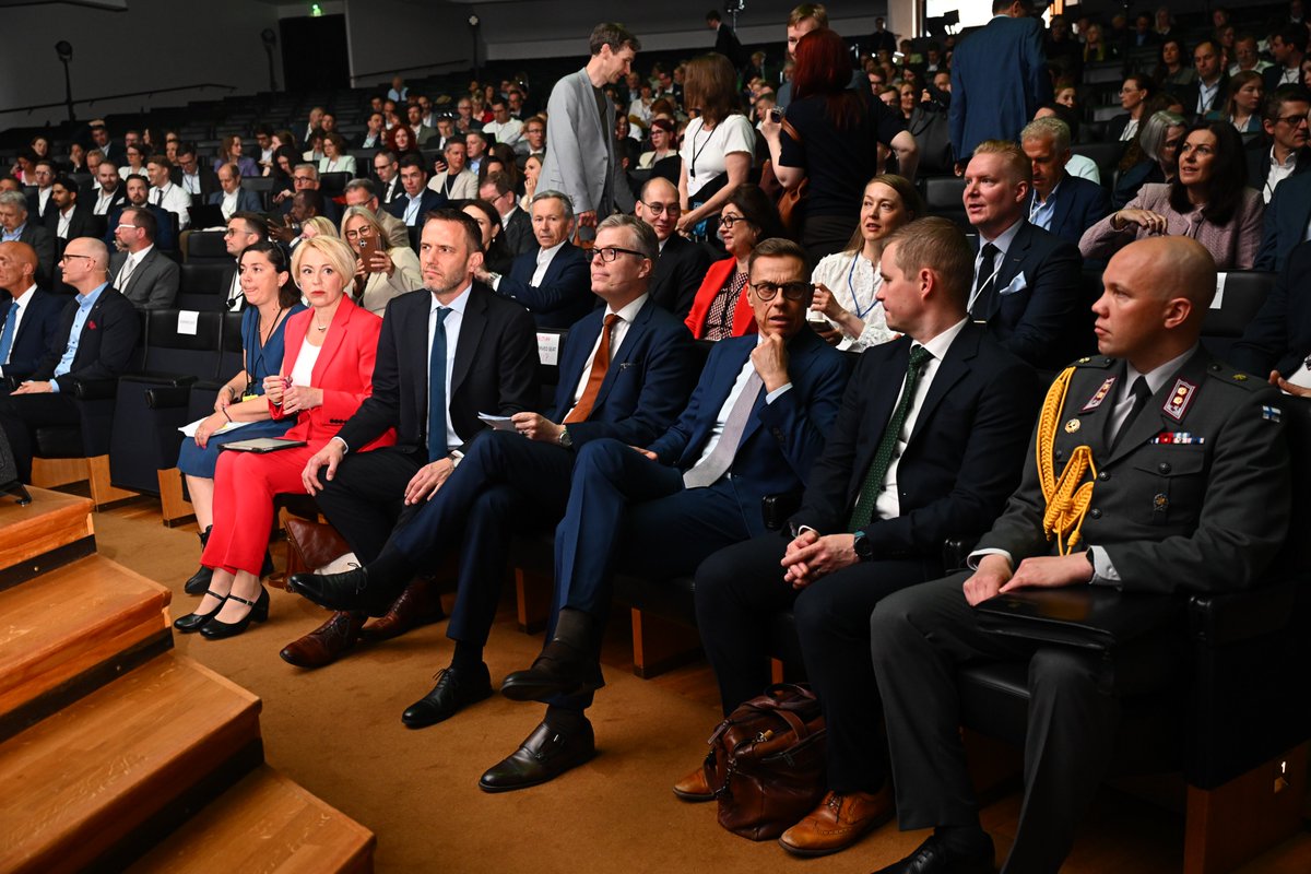Eurelectric's tweet photo. Day 1 of #PowerSummit26 highlighted a central reality: electrification is at the 💙 of Europe’s competitiveness and energy security. 
 
The day opened with a conversation between Finnish President @alexstubb and Eurelectric President Markus Rauramo.

@janrosenow, challenged participants to think about the electrification imperative and what it will take to turn ambition into delivery. 
 
Henry Farrell, from @JohnsHopkins, explored how economics, technology and geopolitics are becoming increasingly intertwined in a weaponised world economy. 

Throughout the day, discussions focused on how Europe can mobilise investment, modernise infrastructure and turn electrification into a driver of industrial competitiveness.

Together with @Accenture, we launched #PowerCouples, a report showing how closer cooperation between industry and the power sector can strengthen competitiveness and accelerate electrification across Europe. https://t.co/S0gR5u4n51

Tomorrow, the summit continues with @RoryStewartUK  and @campbellclaret, @Teresaribera, @DanJoergensen, and many others.

Stay tuned!

#BringingPowerToLife
