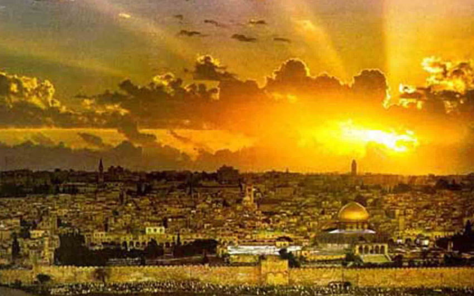 AdamNeira's tweet photo. @DanielSeidemann Daniel, when and where exactly was this in-person @MiddleEastInst discussion held❓ 

Is there a video of the proceedings❓

I'm sure many people interested in Jerusalem and the #TempleMount #الأقصى🕌 would like to review the event. 🤔

@Charles_Lister @hy1959 @RHCJO @abusway1 https://t.co/iVpkDN4dpQ
