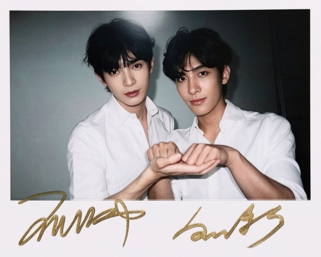 Lytaleee's tweet photo. 这张挺萌的，哥哥的小黑狗 https://t.co/h48oVoIBK6