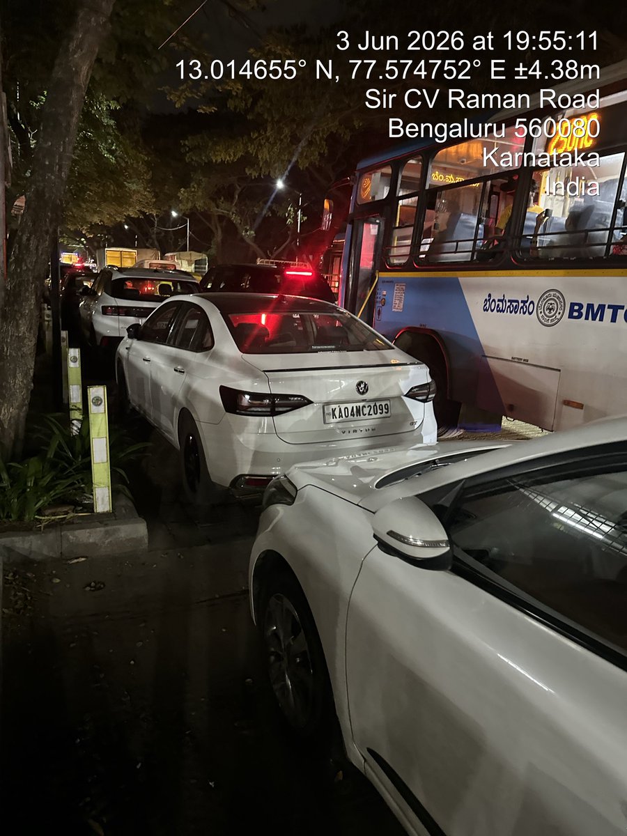 shanthaveri's tweet photo. @blrcitytraffic https://t.co/yjGABgFKyU