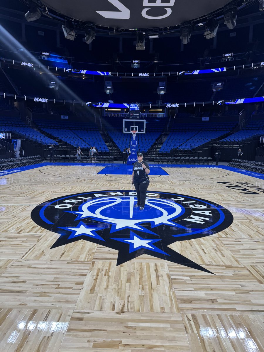 MrsLopezMagic's tweet photo. @OrlandoMagic @RcMagic89 I loved how you included your fans on this! Looking forward to what you guys have up your sleeves for this year 😁💙🩶🖤 #MakeItMagic https://t.co/npvxiIVII6