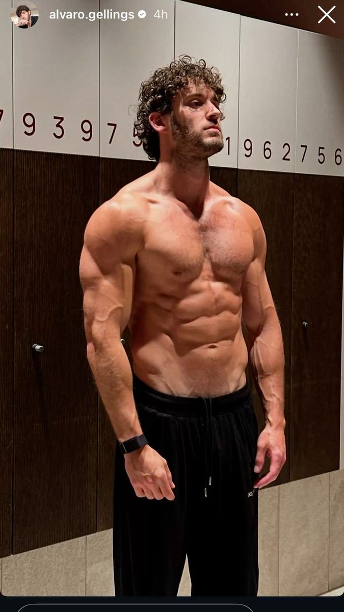 PathOf_Legacy's tweet photo. Want a physique like this?

• Lift 4–5x/week
• Eat enough protein
• Sleep 8 hours
• Walk daily
• Stay consistent

That's the secret.

📌 Save this post &amp; follow for more such content https://t.co/rEDXbiEX9F