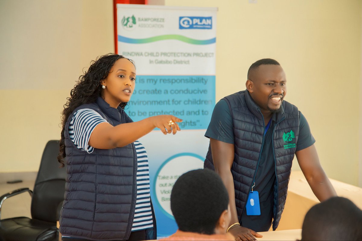 ABA_Rwanda's tweet photo. After 9 months of strengthening the capacity of Parent VSLAs and Youth Child Protection Clubs in @GatsiboDistrict on financial literacy and entrepreneurship, Bamporeze, in partnership with @PlanRwanda, has provided FRW 7.2 million to support their economic resilience and growth. https://t.co/XIMuLB25y2
