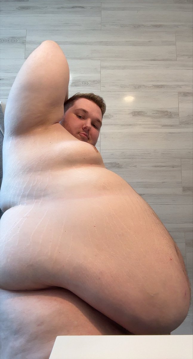 Growingbigboy_'s tweet photo. Happy wide Wednesday! https://t.co/wLUoMy70OU